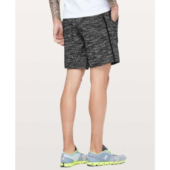 Lululemon Men's Pace Breaker Short 9" Lined EUC - Picture 2 of 10